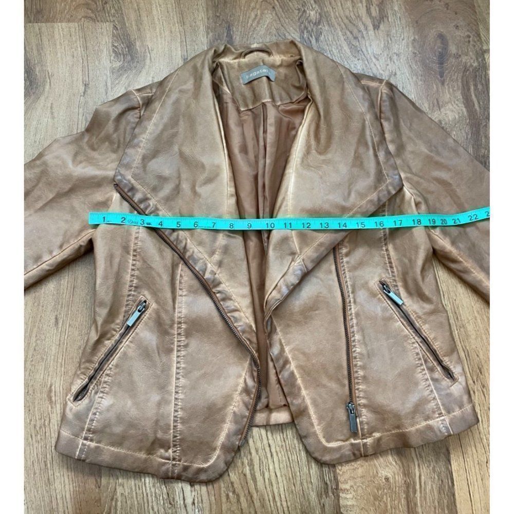 Bagatelle Jacket - Picture 12 of 13